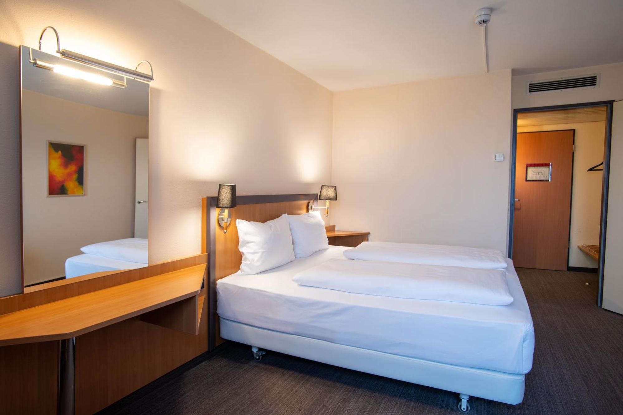 Best Western Conference Airporthotel Frankfurt Moerfelden Εξωτερικό φωτογραφία