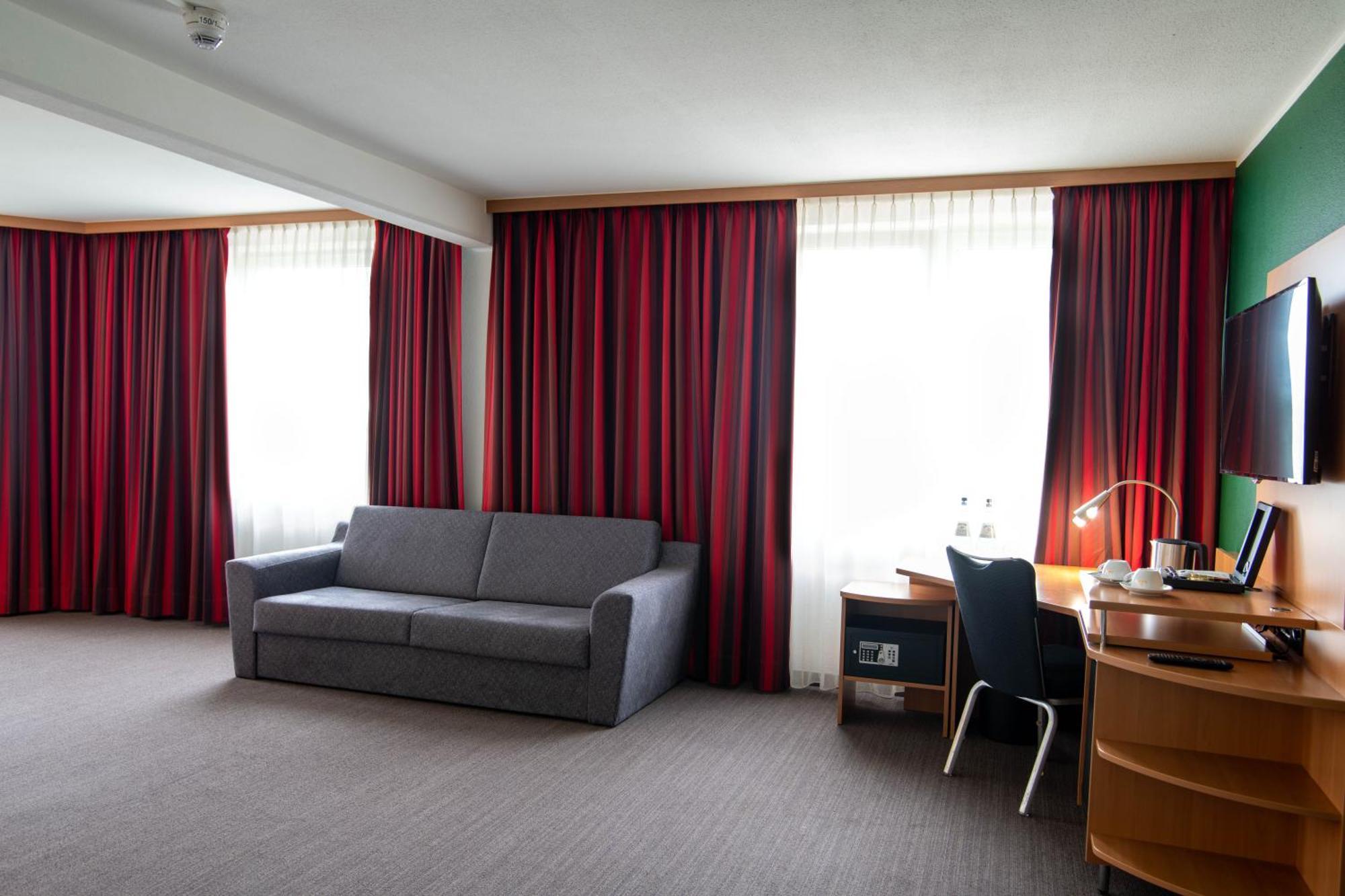 Best Western Conference Airporthotel Frankfurt Moerfelden Εξωτερικό φωτογραφία