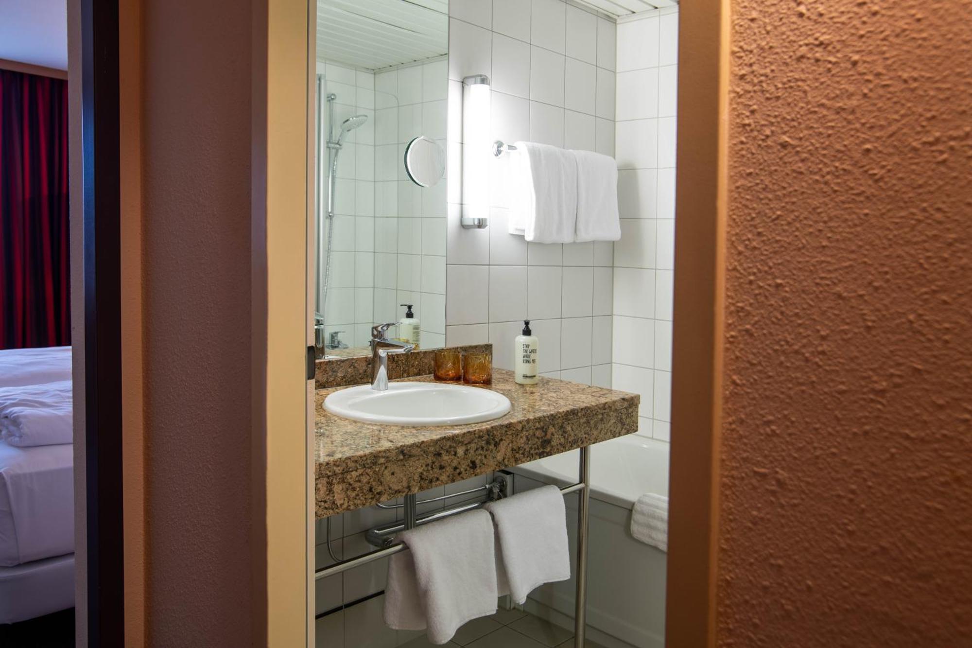 Best Western Conference Airporthotel Frankfurt Moerfelden Εξωτερικό φωτογραφία